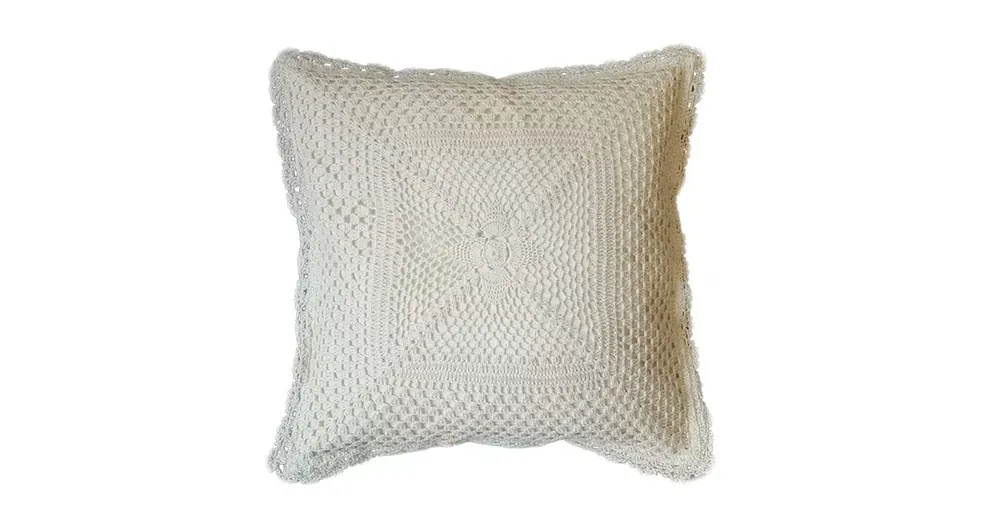 Časově Omezené HÁČKOVANÝ POVLAK NA POLŠTÁŘ 40x40cm béžový No.1