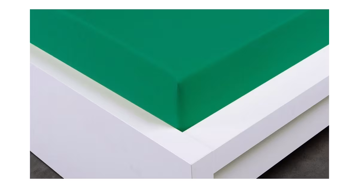 Jersey prostěradlo 220 × 200 cm Exclusive – tmavě zelená Poslední Šance