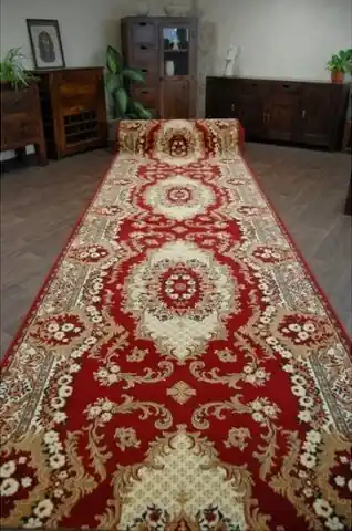 Běhoun STANDARD KRÁLOVSKÝ bordo Top Prodej