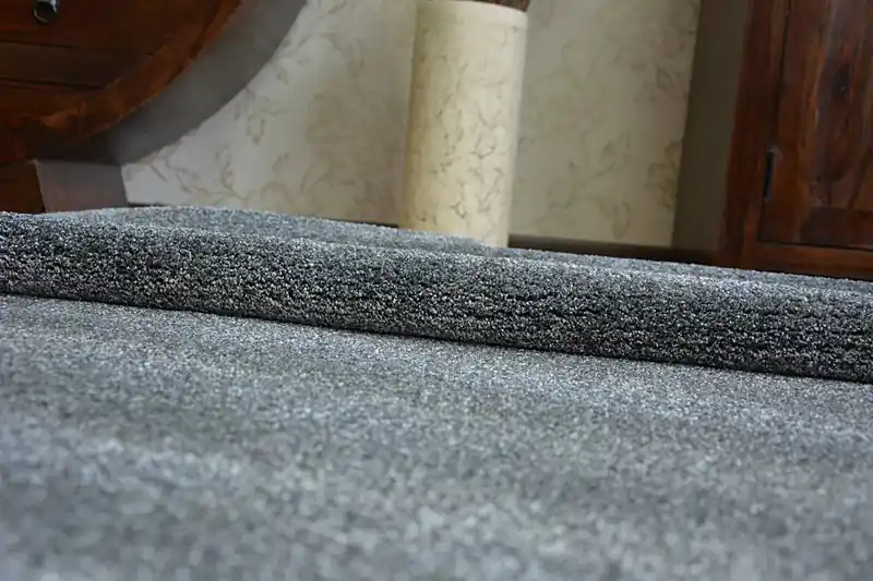 Hit Sezóny Metrážový Koberec DISCRETION šedý