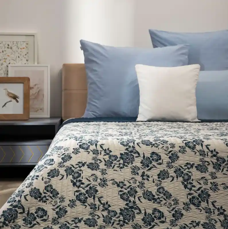 Přehoz na postel MODERN HAMPTONS s květinami 745928 Výhodná Nabídka