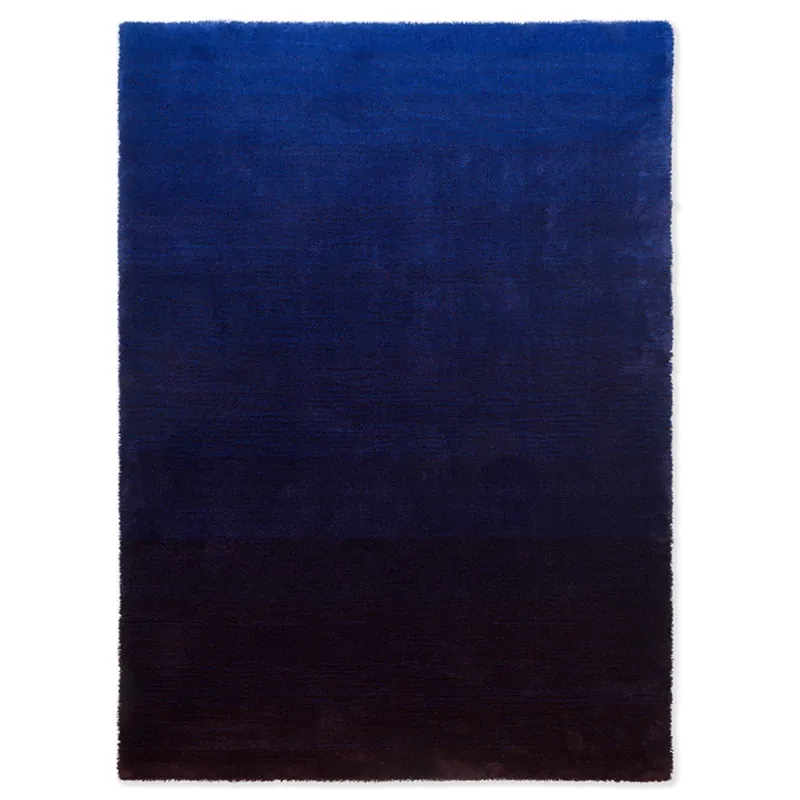 Akce Jednobarevný vlněný koberec B&C Shade Low electric blue aubergine 010118 (250 x 350)
