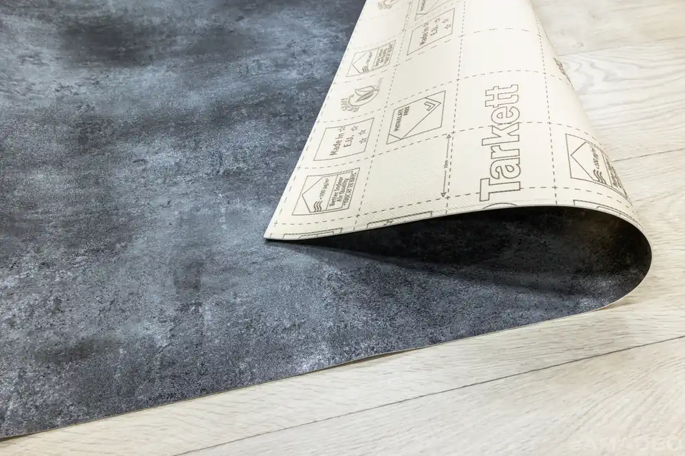 Sleva PVC podlaha Essentials (Iconik) 240 kiruma metalic black - 4x3,1m (RO)